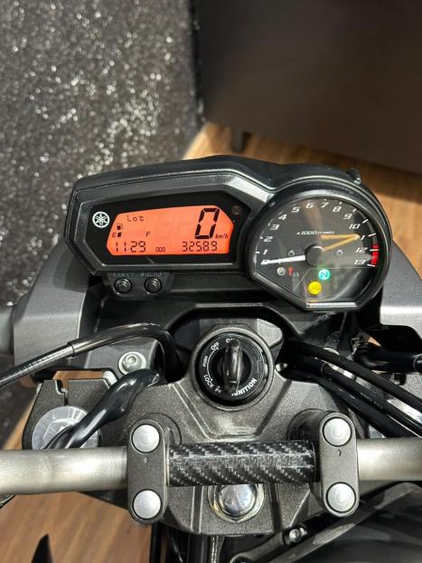 YAMAHA XJ6 600 N, Foto 7