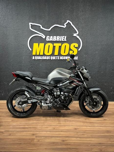 YAMAHA XJ6 600 N, Foto 1