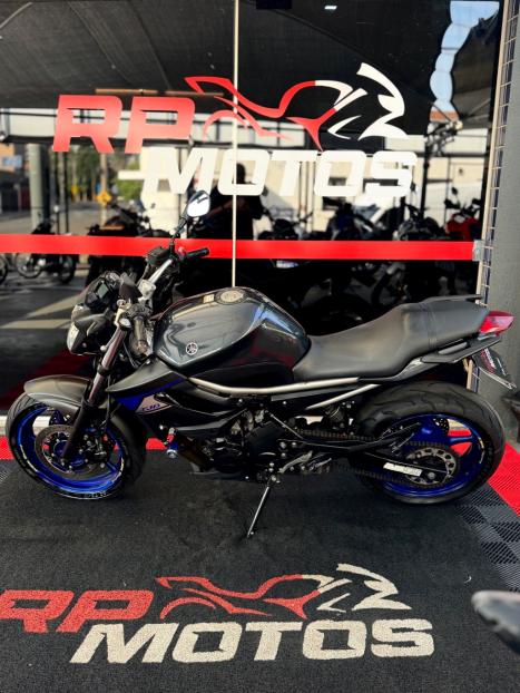 YAMAHA XJ6 600 SP, Foto 4