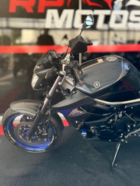 YAMAHA XJ6 600 SP, Foto 5
