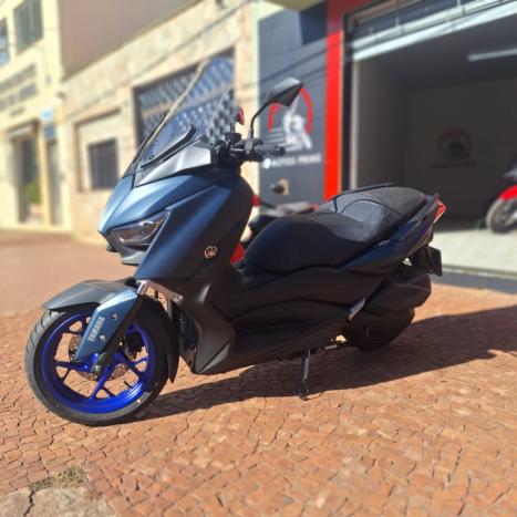 YAMAHA Xmax 250 , Foto 3