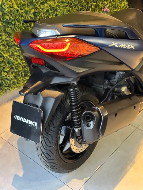 YAMAHA Xmax 250 , Foto 3