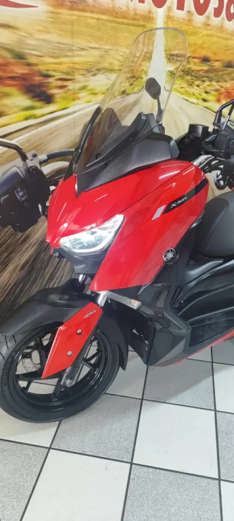 YAMAHA Xmax 250 , Foto 9