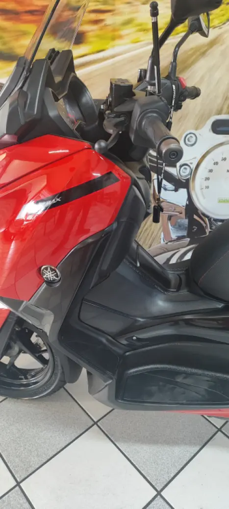 YAMAHA Xmax 250 , Foto 14