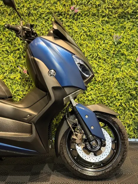 YAMAHA XMax 250 , Foto 5