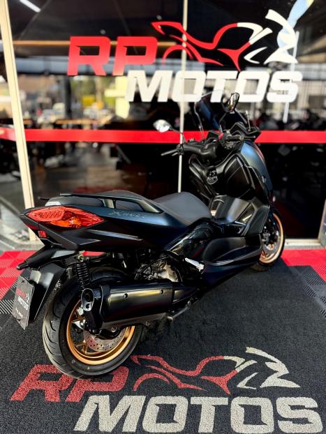 YAMAHA XMax 250 , Foto 10