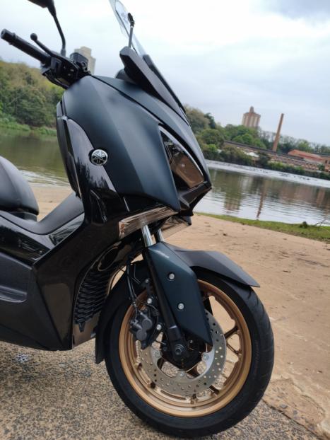 YAMAHA XMax 250 , Foto 3