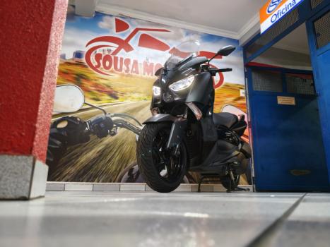 YAMAHA XMax 250 , Foto 8