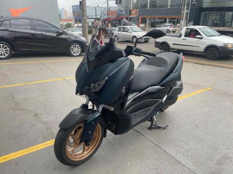 YAMAHA XMax 250 , Foto 2