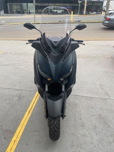 YAMAHA XMax 250 , Foto 3