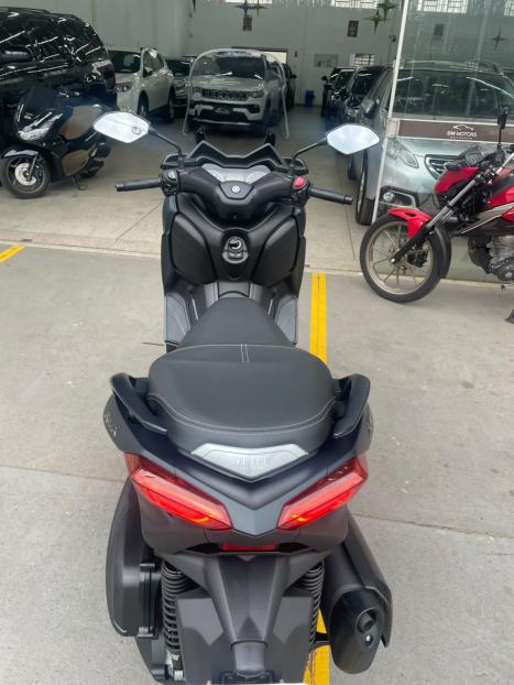 YAMAHA XMax 250 , Foto 8