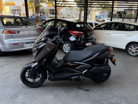 YAMAHA XMax 300 , Foto 5