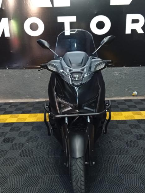 YAMAHA XMax 300 , Foto 2