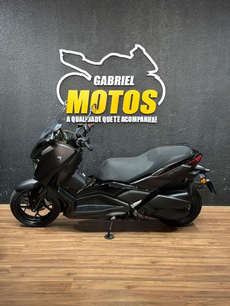 YAMAHA XMax 300 , Foto 2
