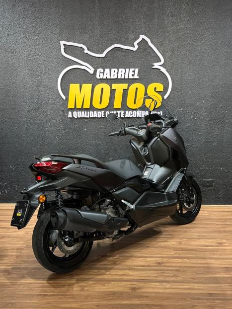 YAMAHA XMax 300 , Foto 5