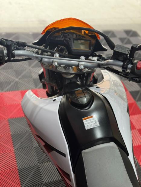 YAMAHA XT 660 R , Foto 5