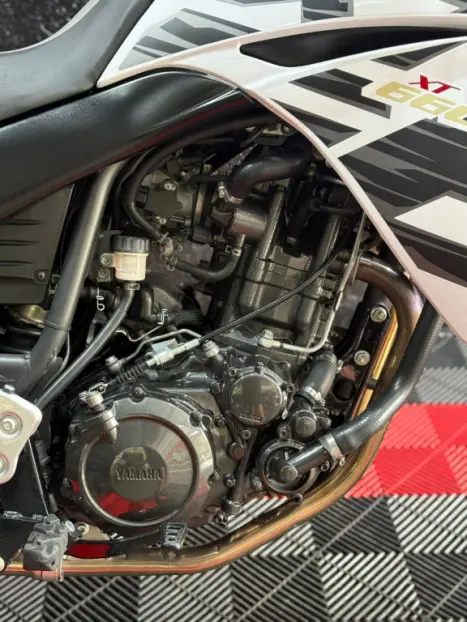 YAMAHA XT 660 R , Foto 9