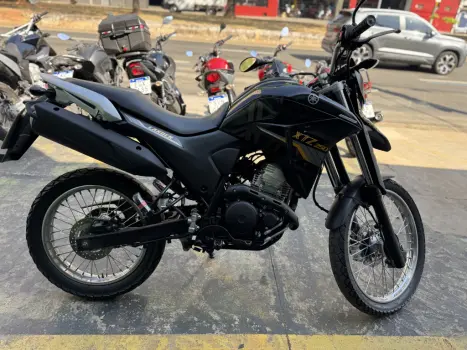 YAMAHA XTZ 250 LANDER, Foto 2