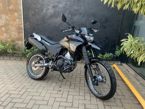YAMAHA XTZ 250 LANDER, Foto 1