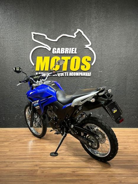 YAMAHA XTZ 250 LANDER, Foto 5