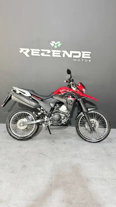 YAMAHA XTZ 250 LANDER, Foto 4