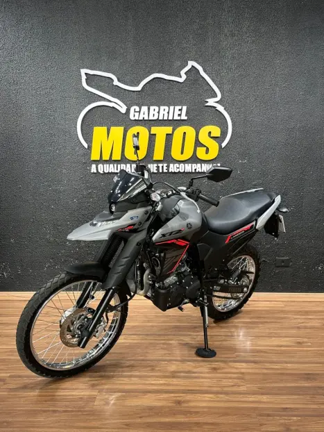 YAMAHA XTZ 250 LANDER, Foto 4