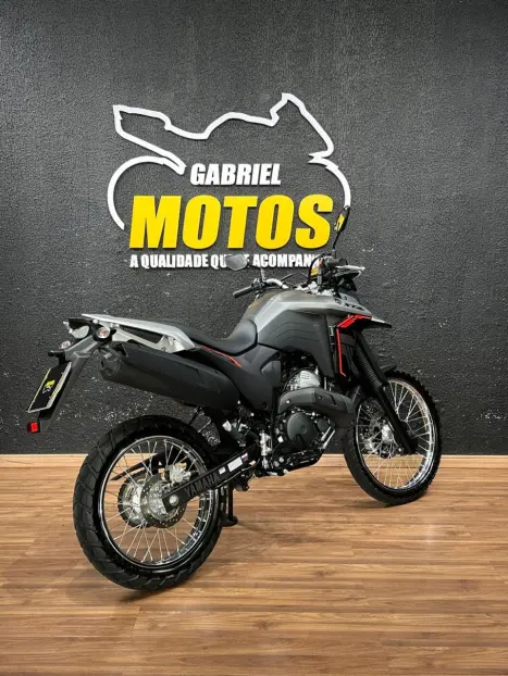 YAMAHA XTZ 250 LANDER, Foto 6