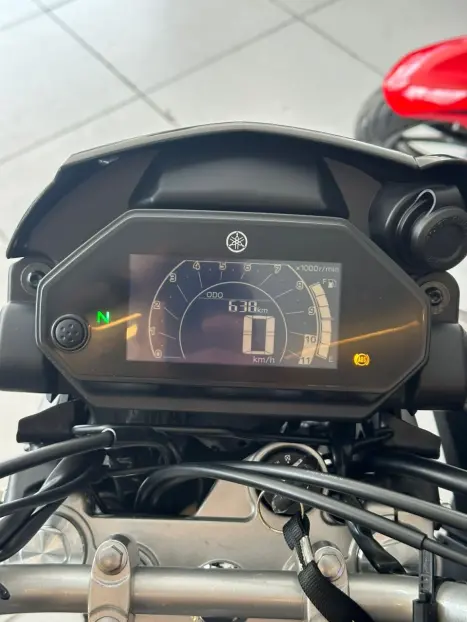 YAMAHA XTZ 250 LANDER, Foto 7