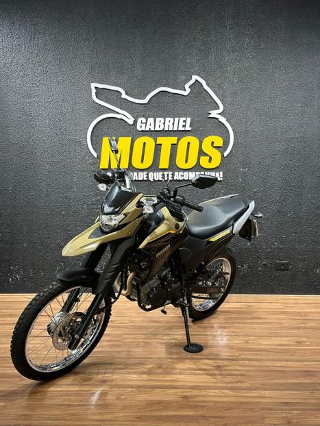 YAMAHA XTZ 250 LANDER, Foto 4