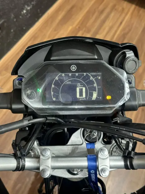 YAMAHA XTZ 250 LANDER, Foto 7