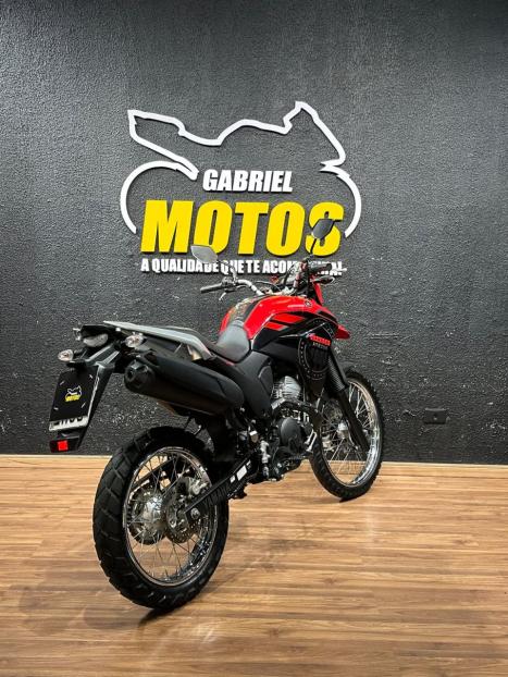 YAMAHA XTZ 250 LANDER, Foto 5