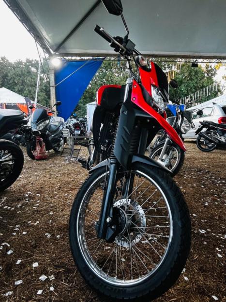 YAMAHA XTZ 250 LANDER, Foto 3