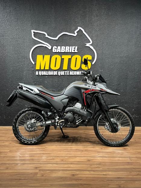 YAMAHA XTZ 250 LANDER, Foto 1