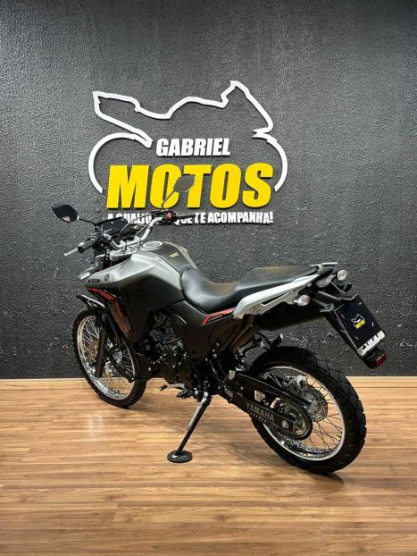 YAMAHA XTZ 250 LANDER, Foto 6