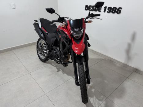 YAMAHA XTZ 250 LANDER, Foto 4