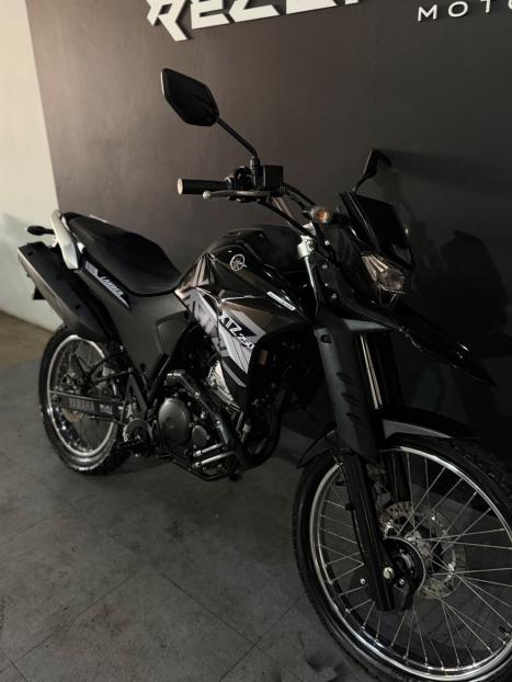 YAMAHA XTZ 250 LANDER, Foto 3