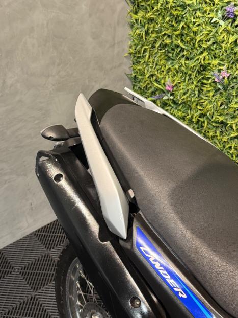 YAMAHA XTZ 250 LANDER, Foto 6