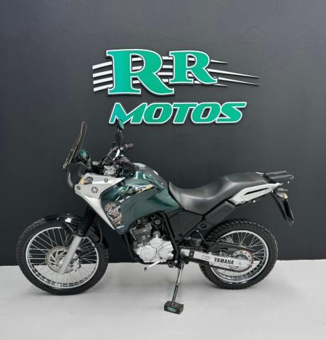 YAMAHA XTZ 250 TENER, Foto 2