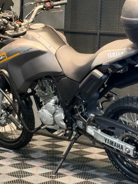 YAMAHA XTZ 250 TENER�, Foto 4