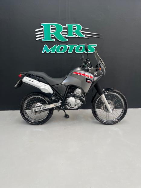 YAMAHA XTZ 250 TENER�, Foto 1