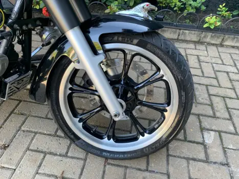 YAMAHA XVS 950 MIDNIGHT STAR, Foto 5