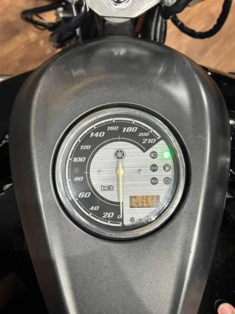 YAMAHA XVS 950 MIDNIGHT STAR, Foto 7