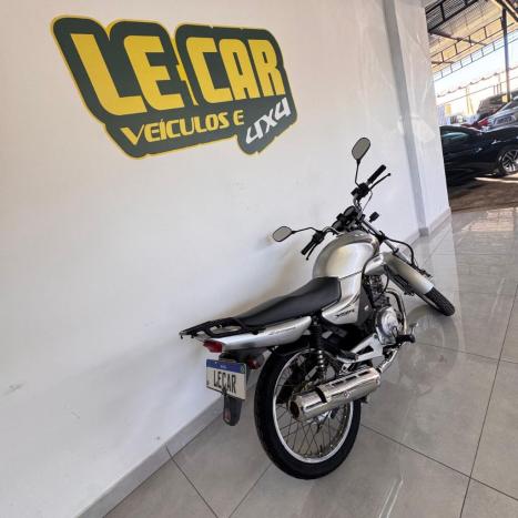 YAMAHA YBR 125 ED, Foto 7