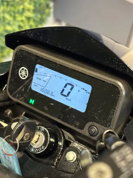 YAMAHA YBR 125 FACTOR ED, Foto 6