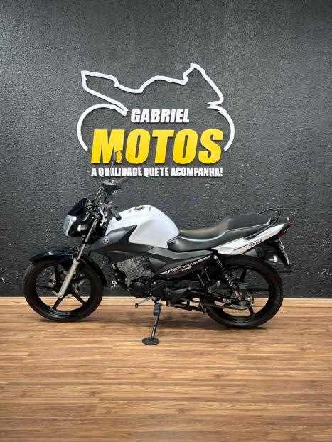 YAMAHA YBR 150 FACTOR ED, Foto 2