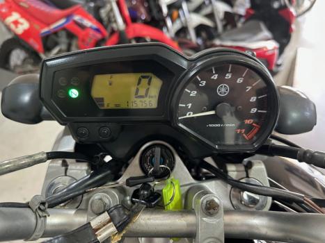 YAMAHA YS Fazer 250 , Foto 6