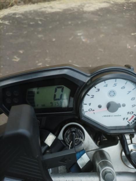 YAMAHA YS Fazer 250 LIMITED EDITION, Foto 5