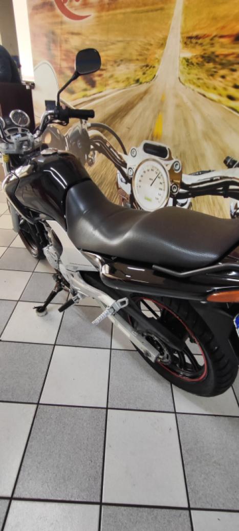 YAMAHA YS Fazer 250 , Foto 7