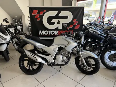 YAMAHA YS Fazer 250 , Foto 1