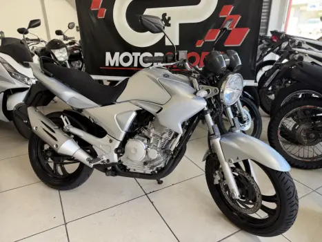 YAMAHA YS Fazer 250 , Foto 3